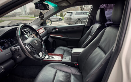 Toyota Camry, 2012 год, 1 370 000 рублей, 11 фотография