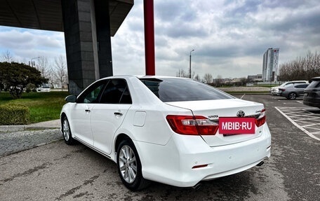 Toyota Camry, 2012 год, 1 370 000 рублей, 8 фотография