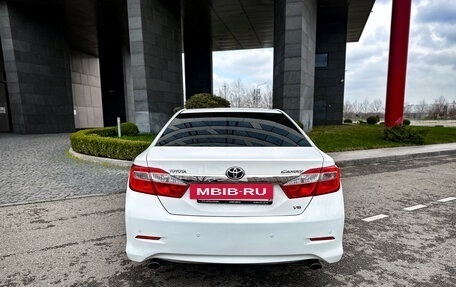 Toyota Camry, 2012 год, 1 370 000 рублей, 7 фотография