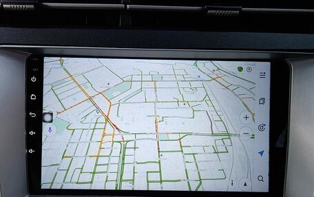 Toyota Prius, 2010 год, 2 100 000 рублей, 9 фотография