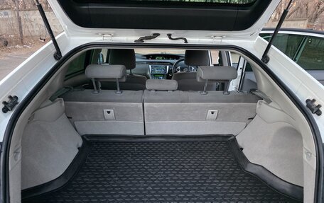 Toyota Prius, 2010 год, 2 100 000 рублей, 14 фотография