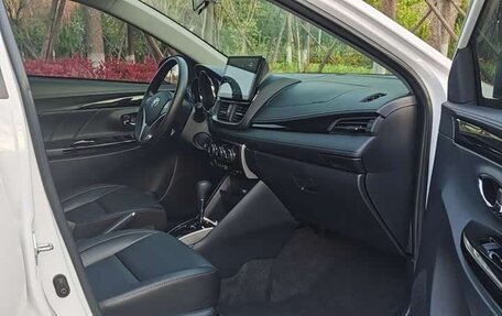 Toyota Yaris XP150 рестайлинг, 2021 год, 1 444 505 рублей, 10 фотография