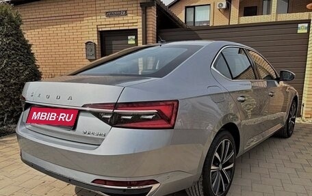 Skoda Superb III рестайлинг, 2024 год, 2 850 000 рублей, 4 фотография