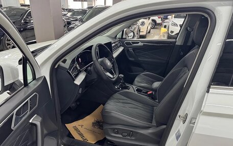 Volkswagen Tiguan II, 2023 год, 2 622 000 рублей, 4 фотография