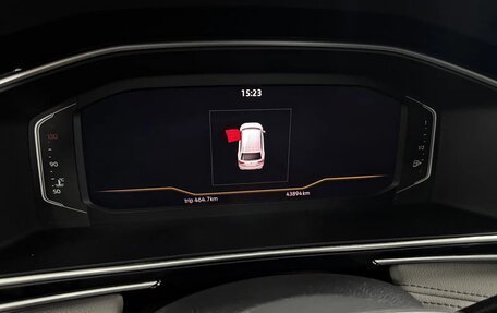 Volkswagen Tiguan II, 2023 год, 2 622 000 рублей, 5 фотография