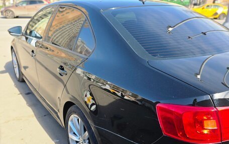 Volkswagen Jetta VI, 2011 год, 1 050 000 рублей, 5 фотография