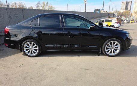 Volkswagen Jetta VI, 2011 год, 1 050 000 рублей, 7 фотография