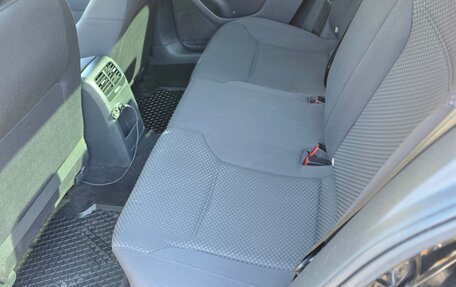 Volkswagen Jetta VI, 2011 год, 1 050 000 рублей, 11 фотография