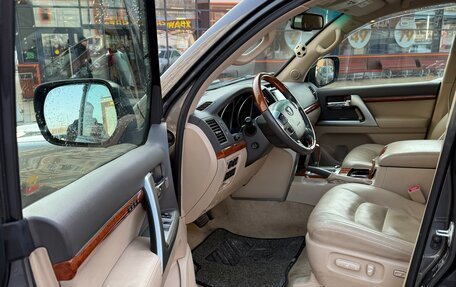 Toyota Land Cruiser 200, 2013 год, 4 200 000 рублей, 10 фотография