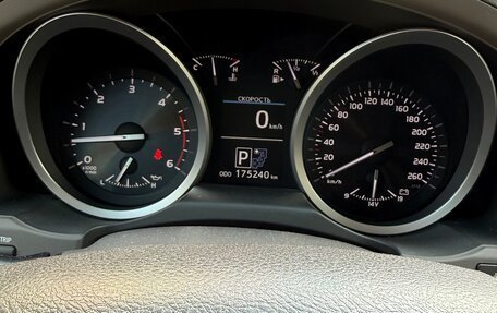 Toyota Land Cruiser 200, 2013 год, 4 200 000 рублей, 11 фотография