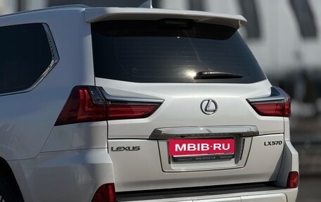 Lexus LX III, 2021 год, 9 350 000 рублей, 3 фотография