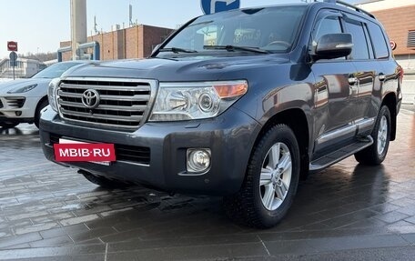 Toyota Land Cruiser 200, 2013 год, 4 200 000 рублей, 3 фотография