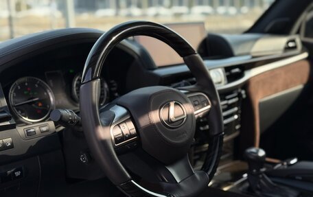 Lexus LX III, 2021 год, 9 350 000 рублей, 17 фотография