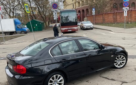 BMW 3 серия, 2011 год, 1 200 000 рублей, 4 фотография