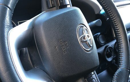 Toyota Hilux VIII, 2015 год, 3 500 000 рублей, 6 фотография