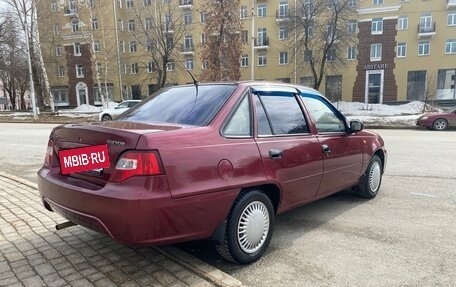 Daewoo Nexia I рестайлинг, 2011 год, 215 000 рублей, 3 фотография