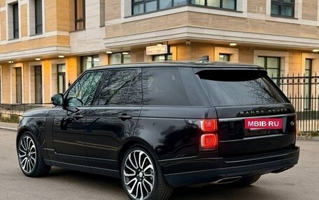 Land Rover Range Rover IV рестайлинг, 2018 год, 4 300 000 рублей, 4 фотография