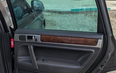 Volkswagen Touareg III, 2008 год, 1 350 000 рублей, 16 фотография