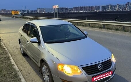 Volkswagen Passat B6, 2007 год, 340 000 рублей, 2 фотография