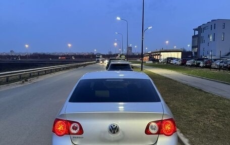Volkswagen Passat B6, 2007 год, 340 000 рублей, 11 фотография