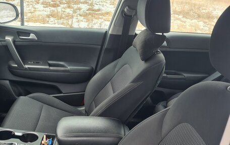 KIA Sportage IV рестайлинг, 2019 год, 1 650 000 рублей, 8 фотография