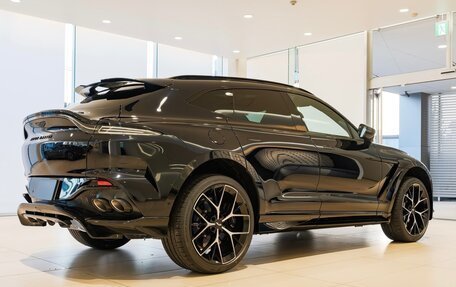 Aston Martin DBX I, 2025 год, 28 000 000 рублей, 4 фотография