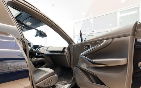 Aston Martin DBX I, 2025 год, 28 000 000 рублей, 7 фотография