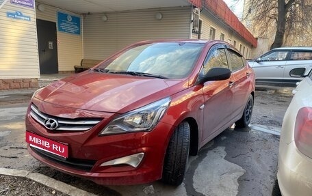 Hyundai Solaris II рестайлинг, 2015 год, 850 000 рублей, 8 фотография