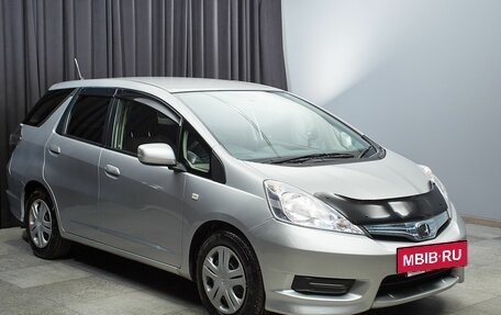 Honda Fit Shuttle I рестайлинг, 2012 год, 915 000 рублей, 3 фотография