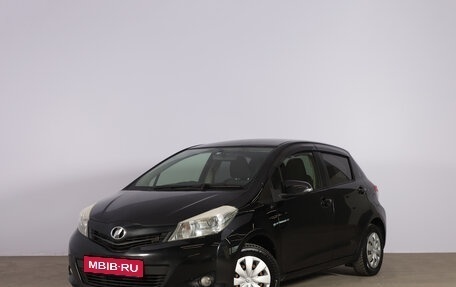 Toyota Vitz, 2013 год, 899 000 рублей, 4 фотография
