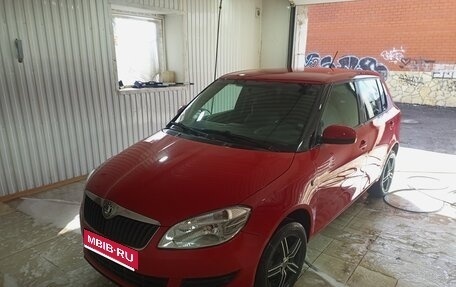 Skoda Fabia II, 2013 год, 450 000 рублей, 1 фотография