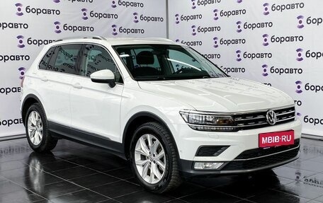 Volkswagen Tiguan II, 2017 год, 2 180 000 рублей, 1 фотография