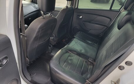 Renault Logan II, 2014 год, 399 000 рублей, 12 фотография