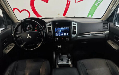 Mitsubishi Pajero IV, 2019 год, 3 850 000 рублей, 8 фотография