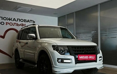 Mitsubishi Pajero IV, 2019 год, 3 850 000 рублей, 3 фотография