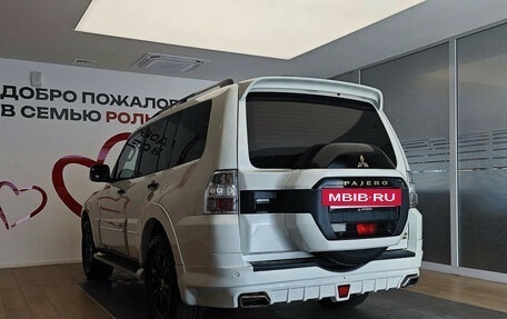 Mitsubishi Pajero IV, 2019 год, 3 850 000 рублей, 6 фотография