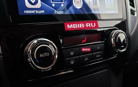 Mitsubishi Pajero IV, 2019 год, 3 850 000 рублей, 9 фотография
