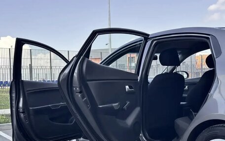 KIA Rio III рестайлинг, 2013 год, 850 000 рублей, 10 фотография