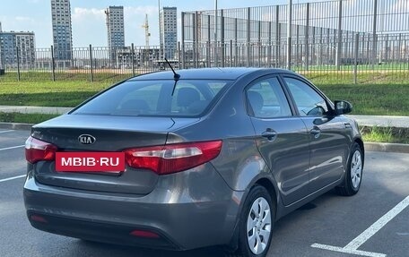 KIA Rio III рестайлинг, 2013 год, 850 000 рублей, 6 фотография