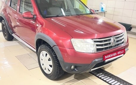 Renault Duster I рестайлинг, 2012 год, 735 000 рублей, 2 фотография
