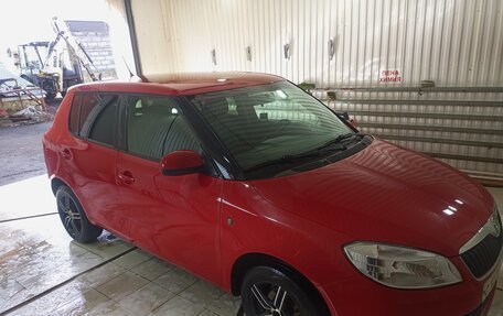 Skoda Fabia II, 2013 год, 450 000 рублей, 2 фотография