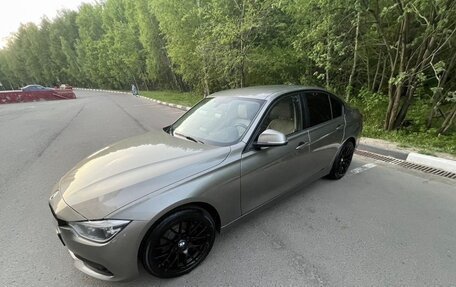 BMW 3 серия, 2018 год, 2 200 000 рублей, 6 фотография