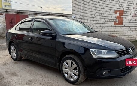 Volkswagen Jetta VI, 2012 год, 1 040 000 рублей, 6 фотография