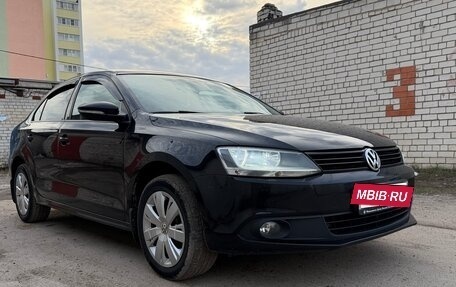 Volkswagen Jetta VI, 2012 год, 1 040 000 рублей, 23 фотография
