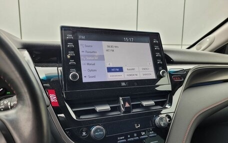 Toyota Camry, 2022 год, 3 800 000 рублей, 16 фотография