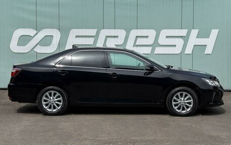 Toyota Camry, 2017 год, 2 210 000 рублей, 5 фотография