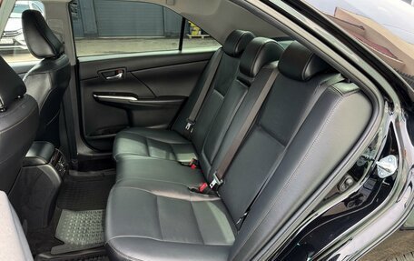 Toyota Camry, 2017 год, 2 210 000 рублей, 10 фотография