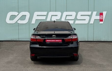 Toyota Camry, 2017 год, 2 210 000 рублей, 4 фотография