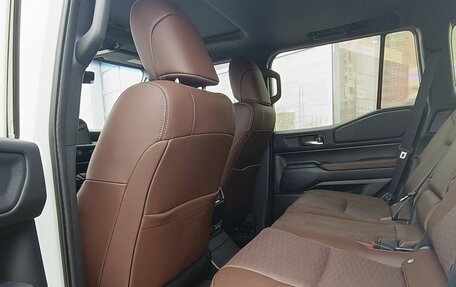 Toyota Land Cruiser Prado, 2025 год, 13 000 000 рублей, 8 фотография