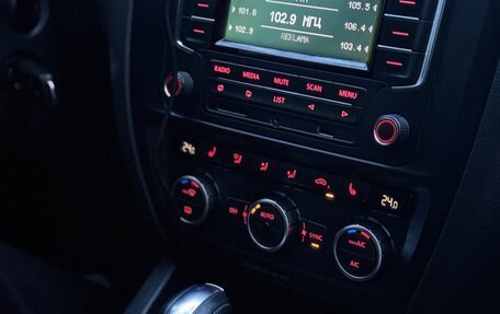 Volkswagen Jetta VI, 2013 год, 950 000 рублей, 7 фотография